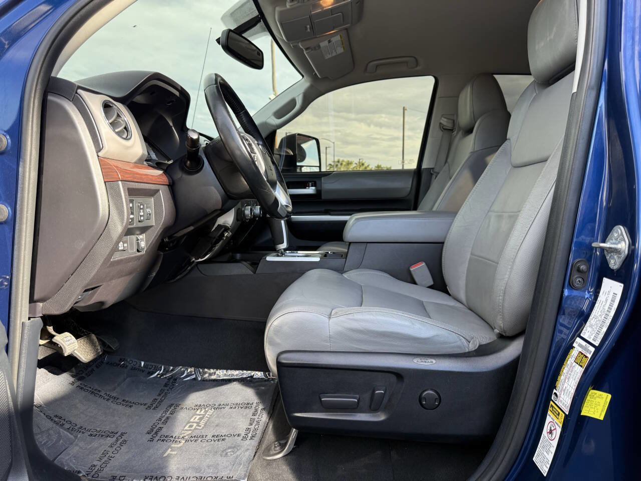 Used 2015 Toyota Tundra Limited image 9