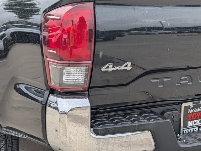 Used 2023 Toyota Tacoma SR5 AWD/4WD image 8