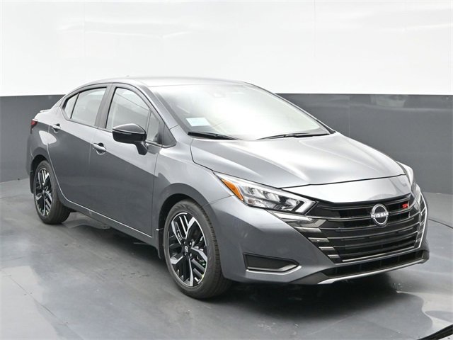 New 2025 Nissan Versa SR w/ Trunk Package image 8