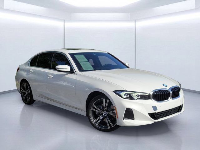 Used 2024 BMW 330i Sedan w/ Convenience Package RWD image 1