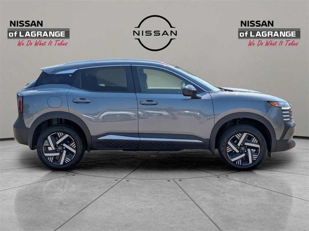 New 2026 Nissan Kicks SV image 4