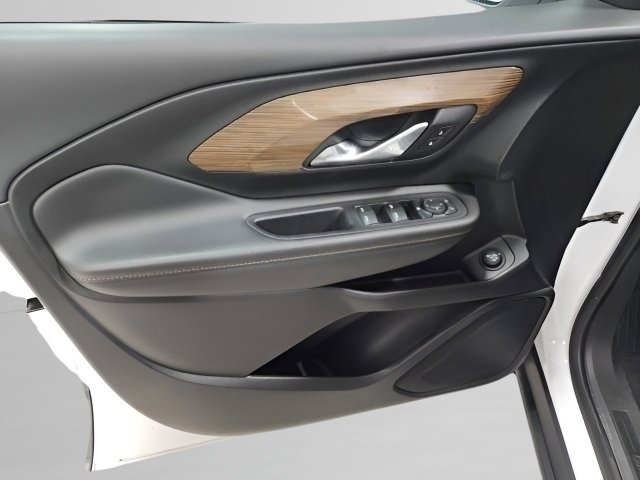 Used 2020 GMC Terrain SLE w/ Driver Convenience Package image 23