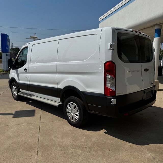 Used 2025 Ford Transit 250 Low Roof w/ Exterior Upgrade Package RWD image 3