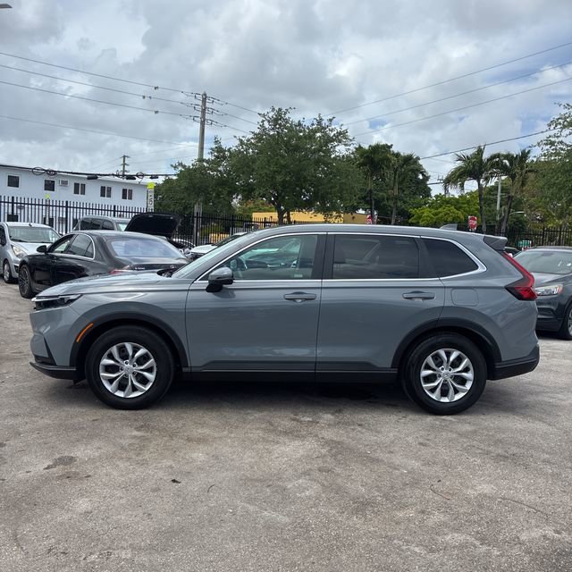 Used 2025 Honda CR-V LX image 2