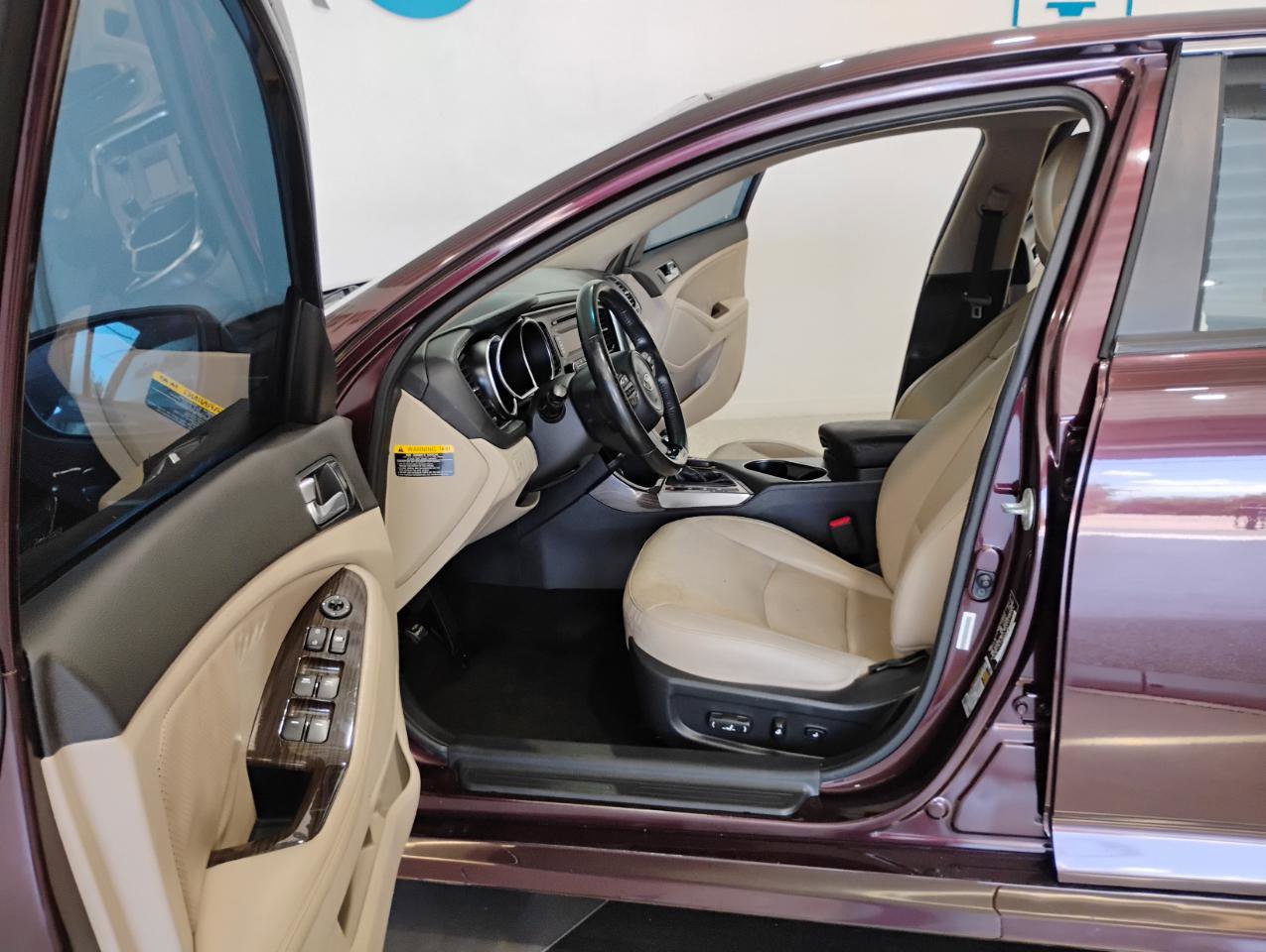 Used 2014 Kia Optima EX FWD image 9