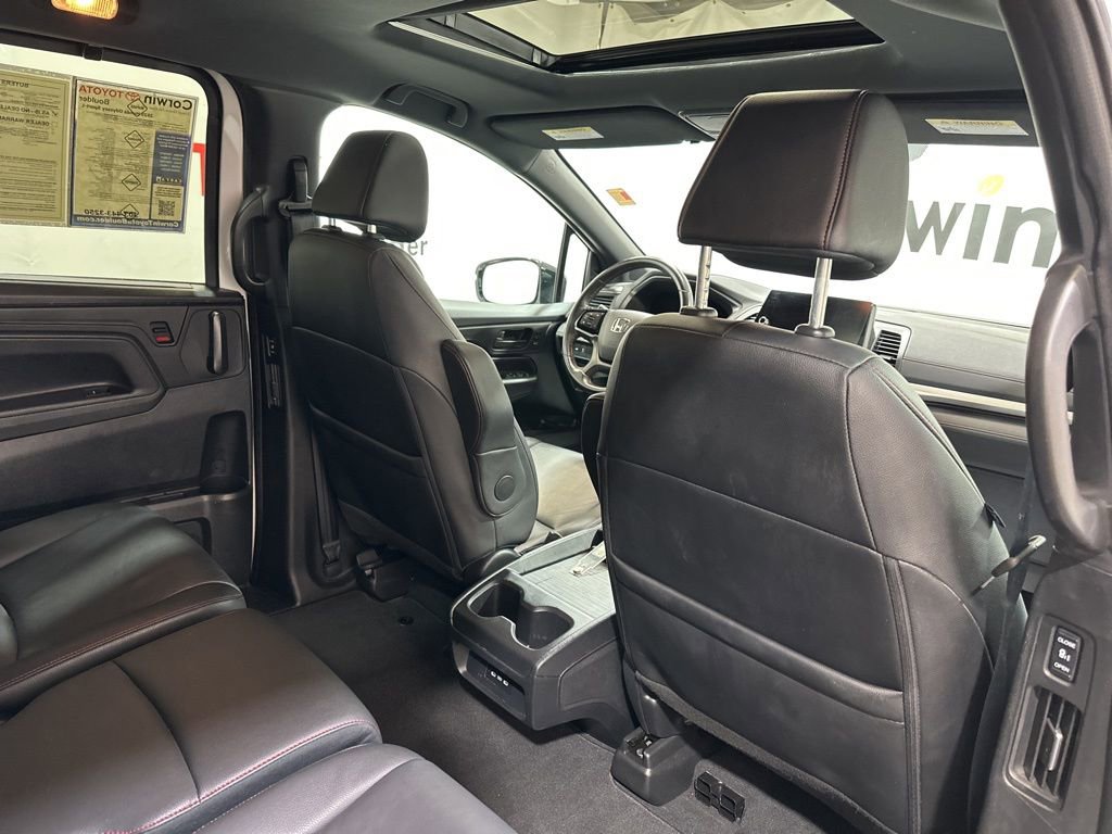 Used 2025 Honda Odyssey Sport-L image 15