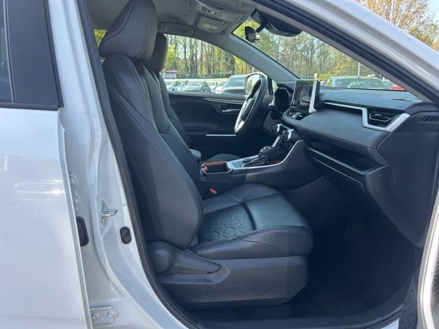 Used 2024 Toyota RAV4 Adventure image 17