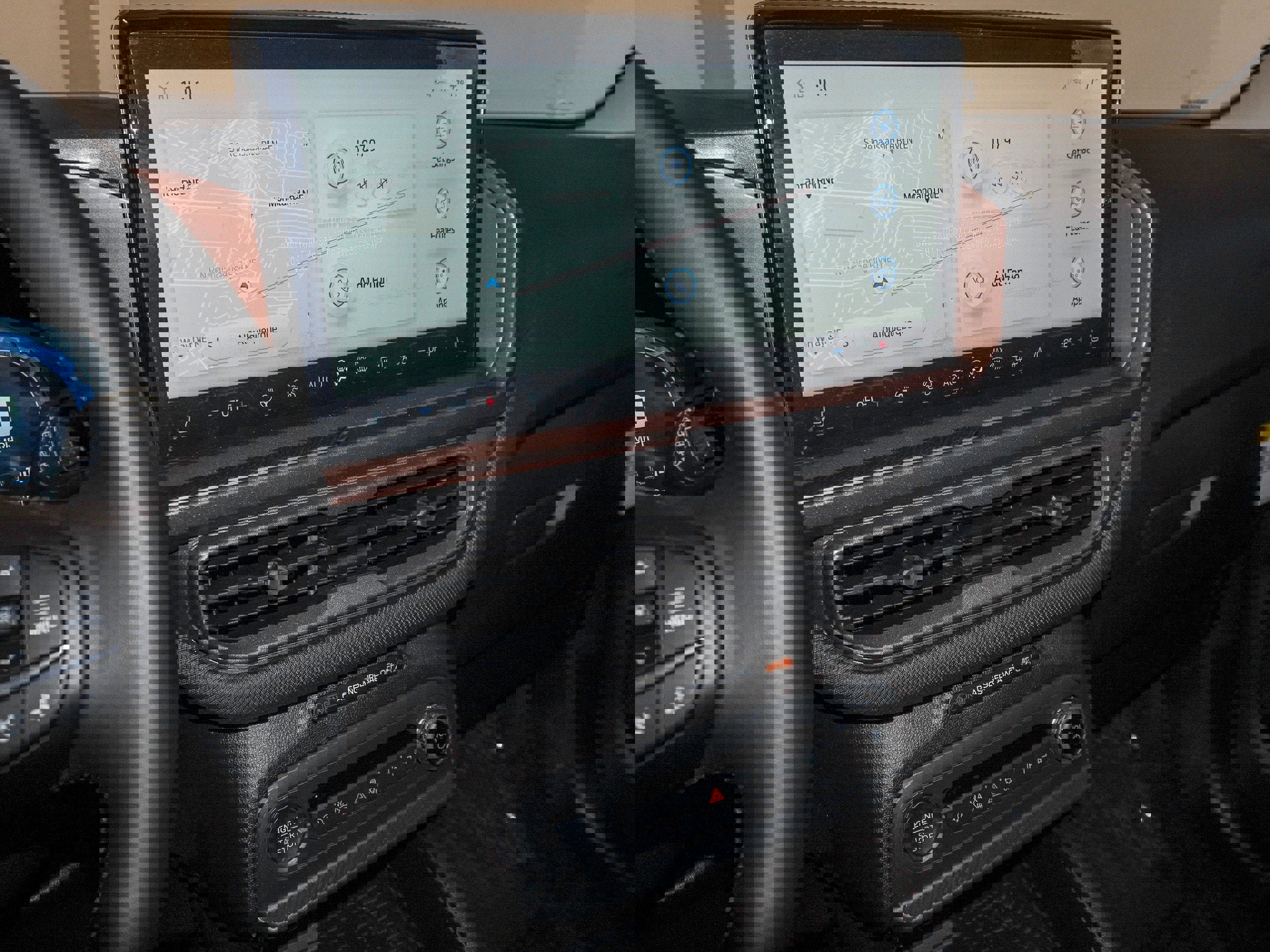 New 2025 Ford Bronco Sport Outer Banks image 29