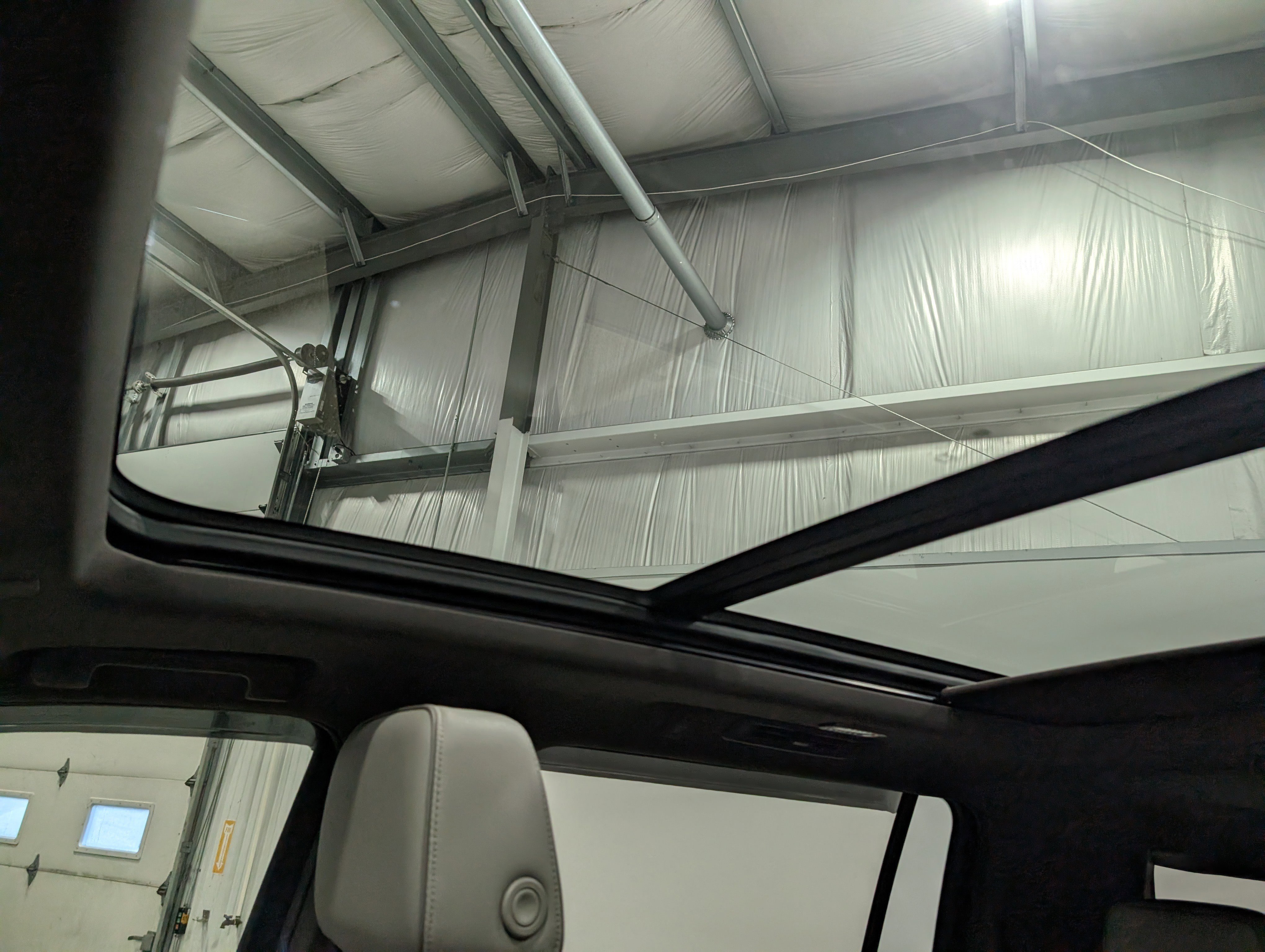 Used 2022 GMC Yukon XL SLT w/ SLT Luxury Package image 32