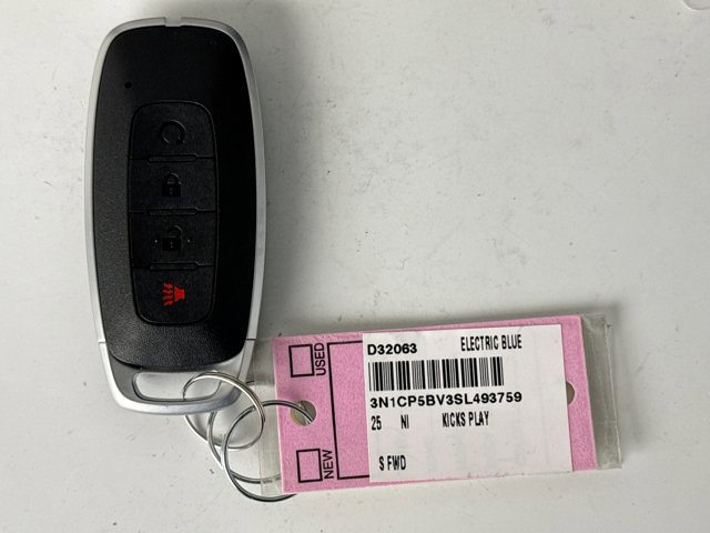 Used 2025 Nissan Kicks Play S image 19