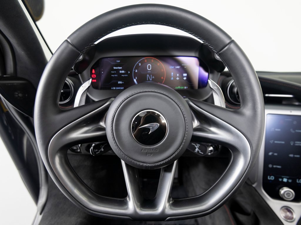 New 2024 McLaren 750S Spider image 18