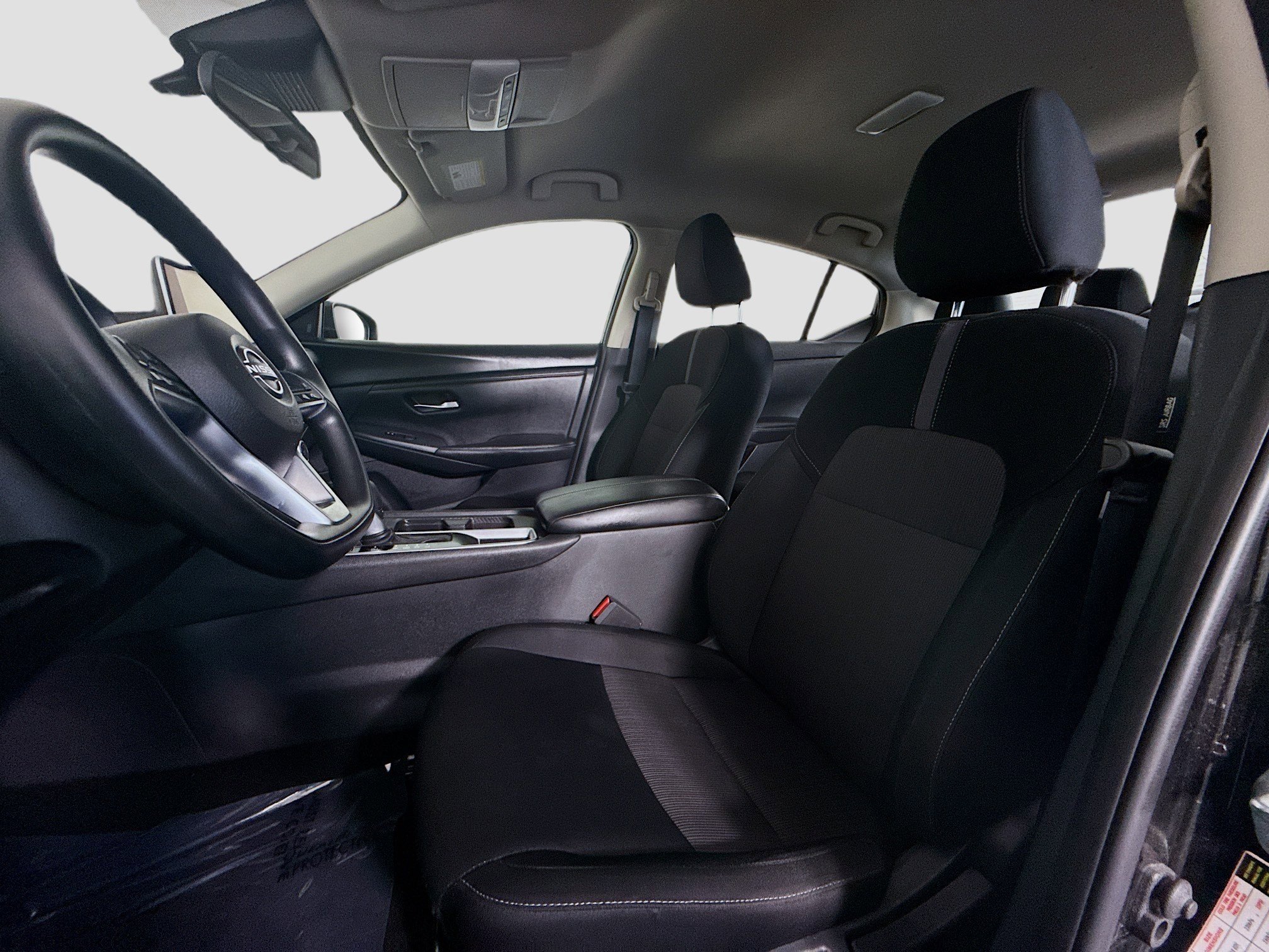Used 2025 Nissan Sentra SV image 22
