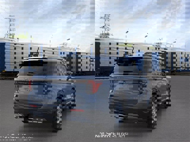 New 2025 Ford Explorer Active w/ Active Comfort Package image 8