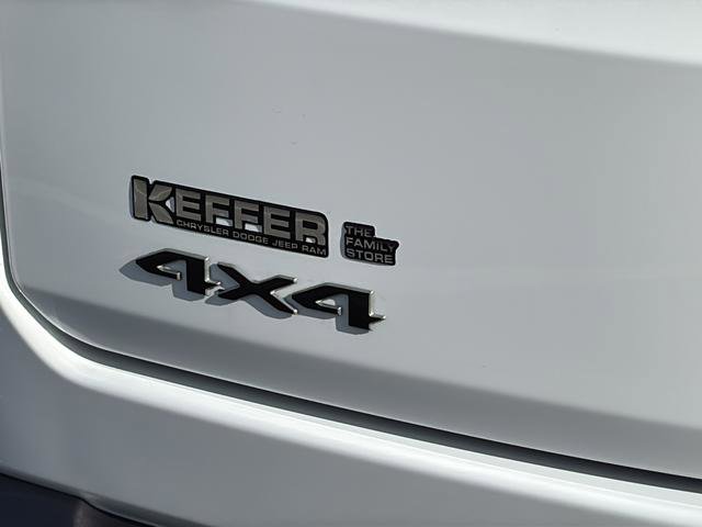 New 2026 Jeep Grand Wagoneer Limited w/ Rear Seat Video Group I image 13