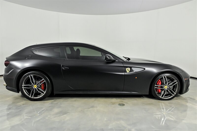 Used 2016 Ferrari FF AWD/4WD image 10