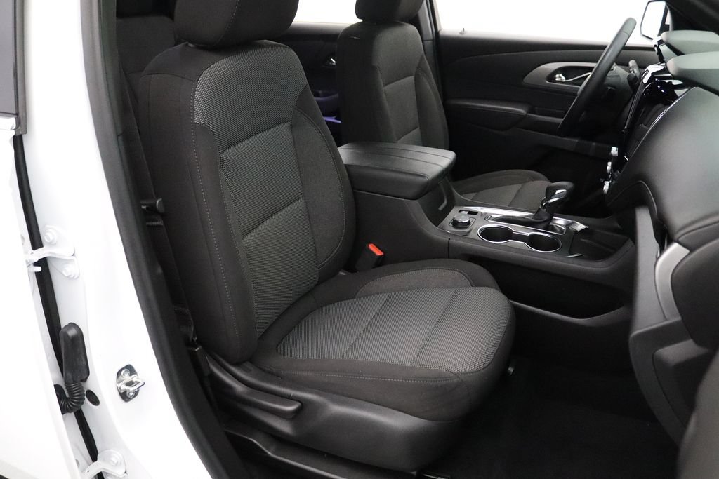 Used 2023 Chevrolet Traverse LT w/ LPO, Floor Liner Package AWD/4WD image 14