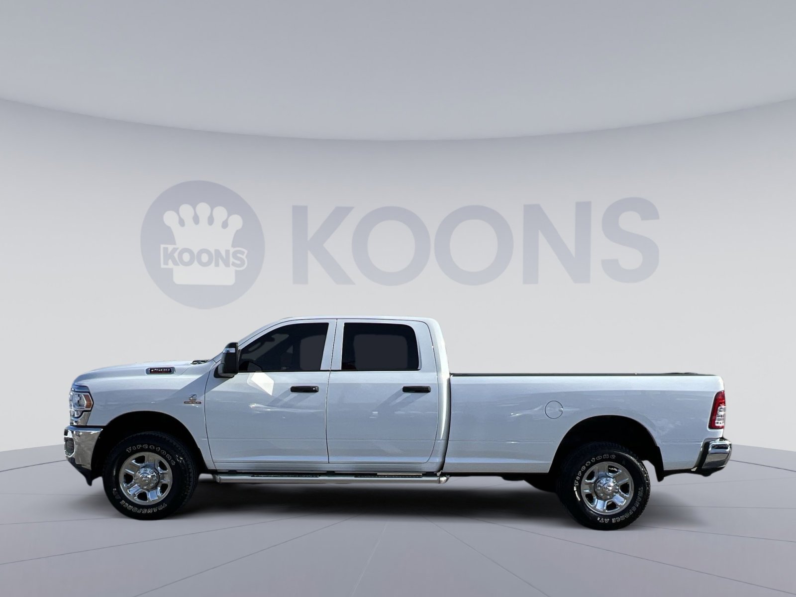 Used 2024 RAM 2500 Tradesman w/ Chrome Appearance Group image 2