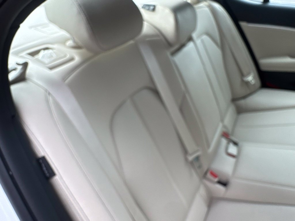Used 2026 Genesis G70 2.5T RWD image 10