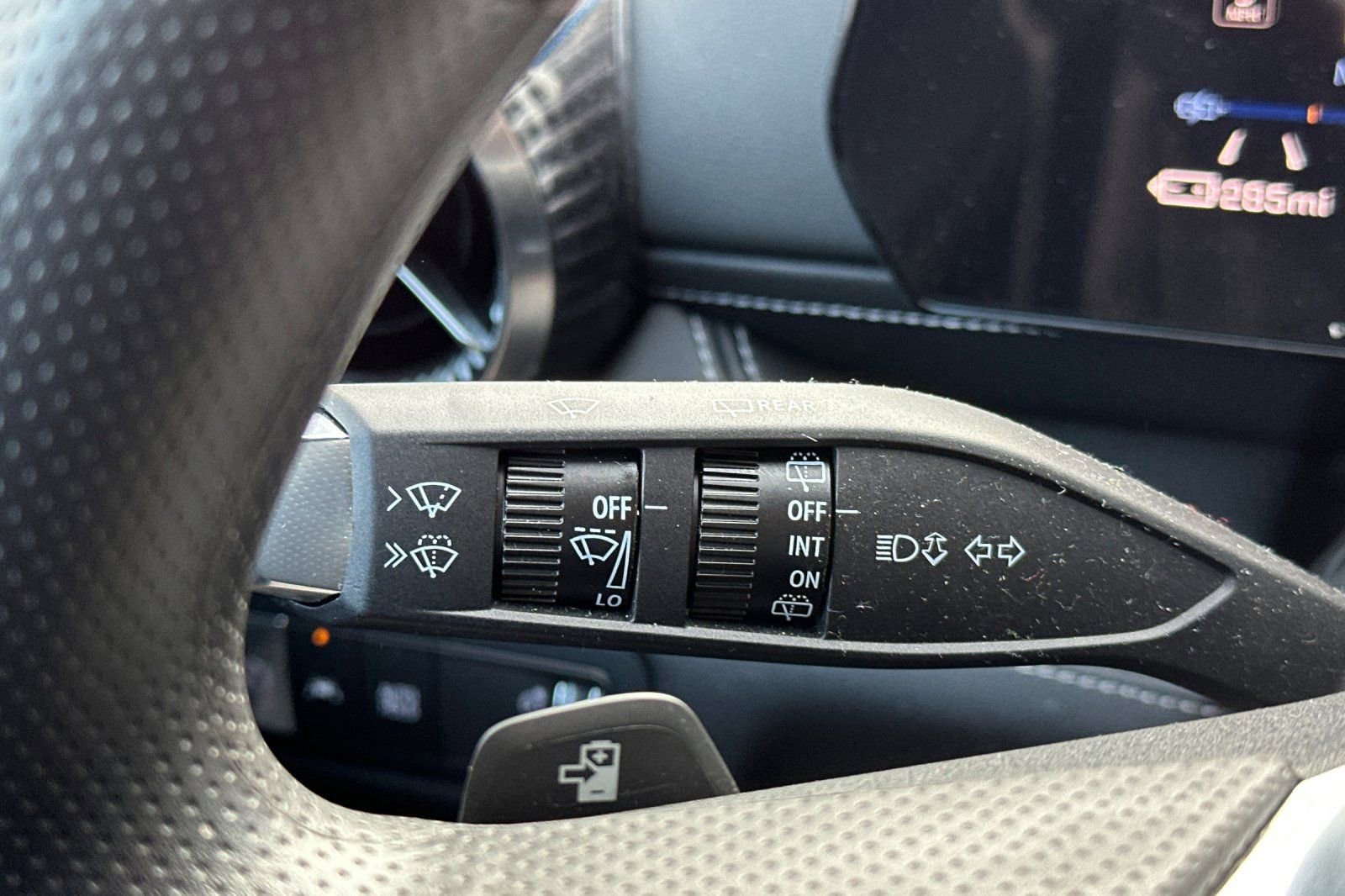 Used 2026 Chevrolet Blazer EV LT image 35