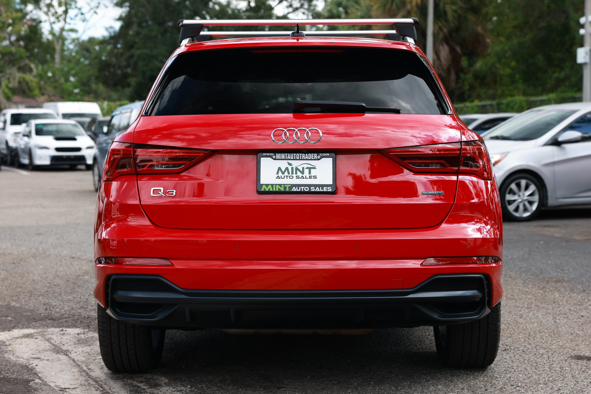 Used 2020 Audi Q3 2.0T Premium Plus w/ Premium Plus Package AWD/4WD image 11