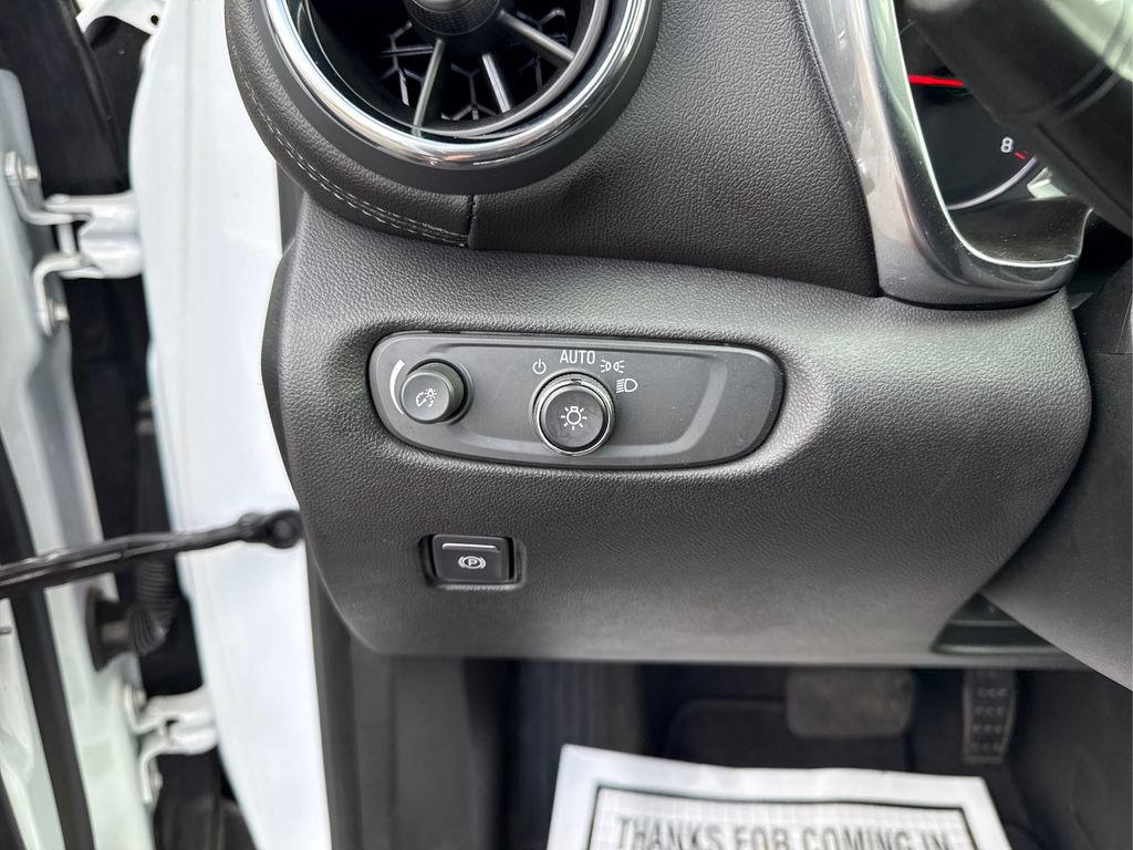 Used 2022 Chevrolet Blazer LT image 27