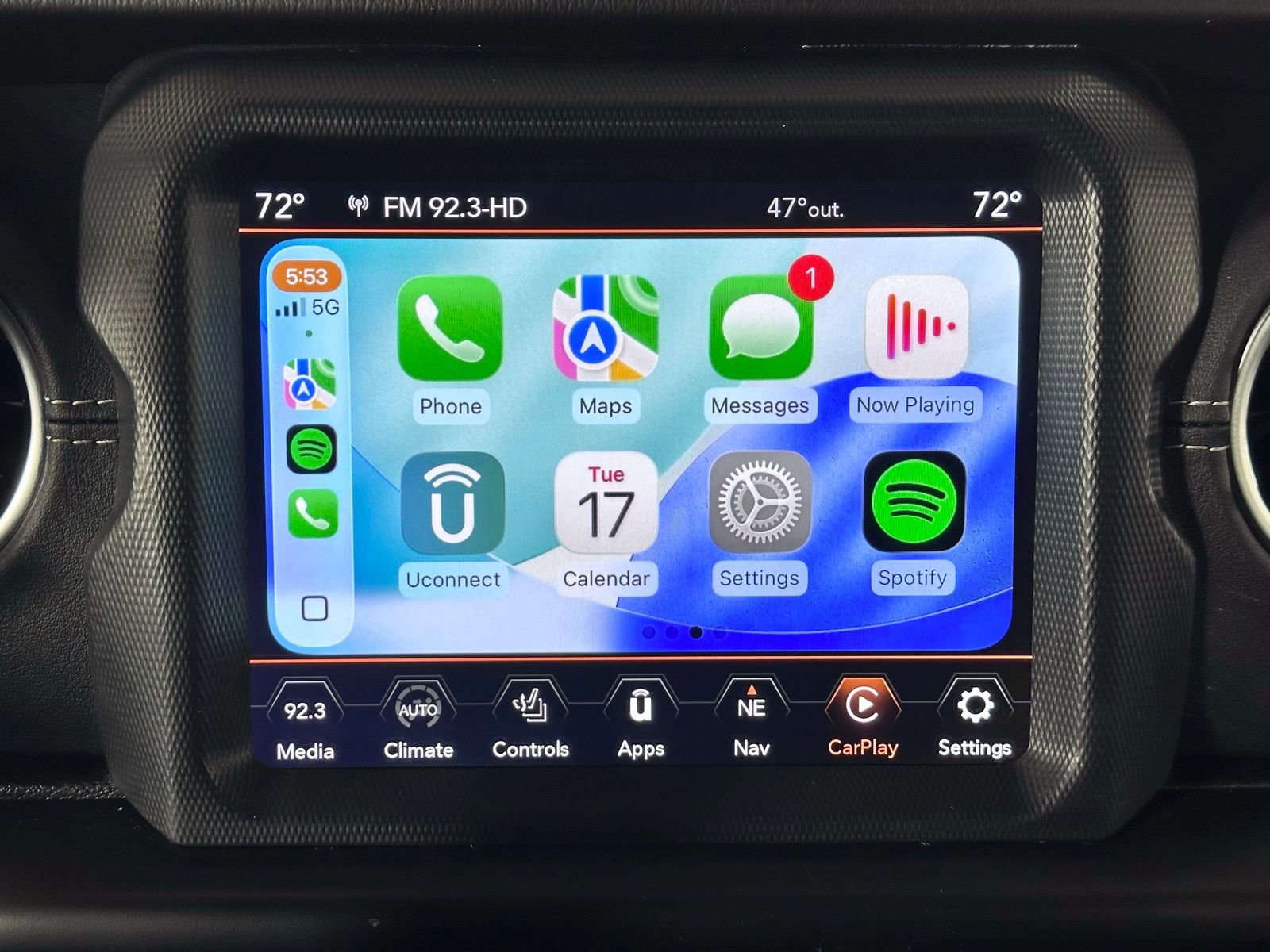 Used 2022 Jeep Wrangler Unlimited Sahara 4xe w/ Cold Weather Group image 3