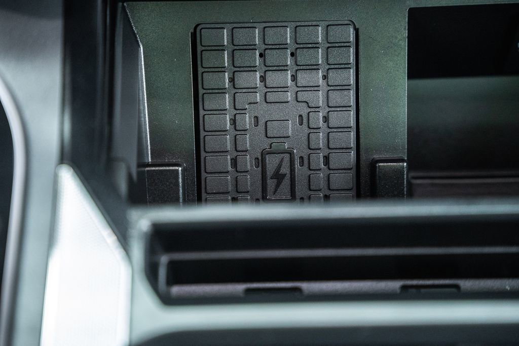 Used 2024 Ford F250 Lariat w/ Lariat Ultimate Package image 30