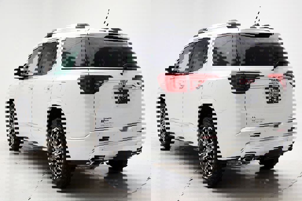 Used 2018 GMC Acadia Denali w/ Technology Package image 6