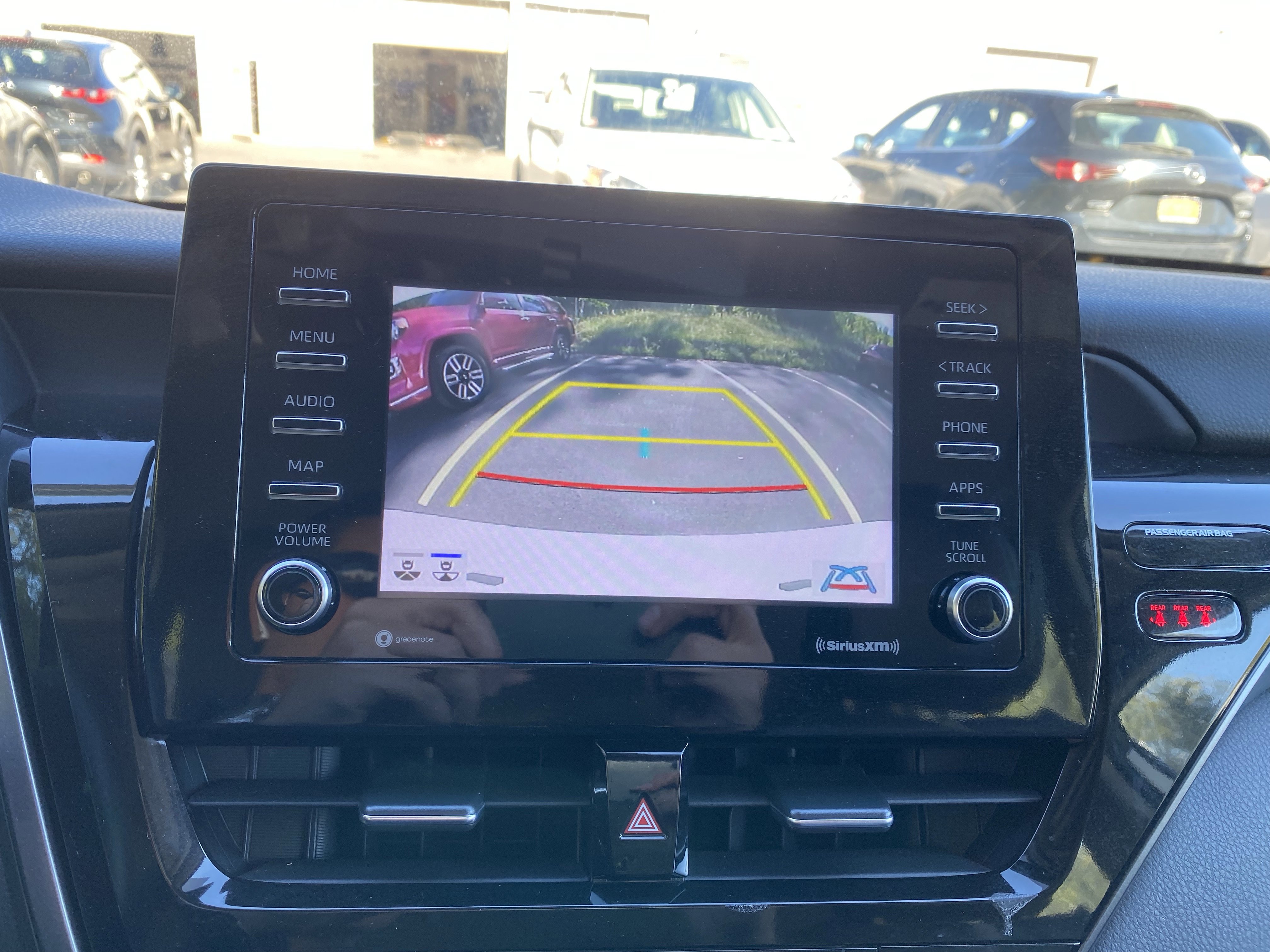 Used 2023 Toyota Camry SE image 18