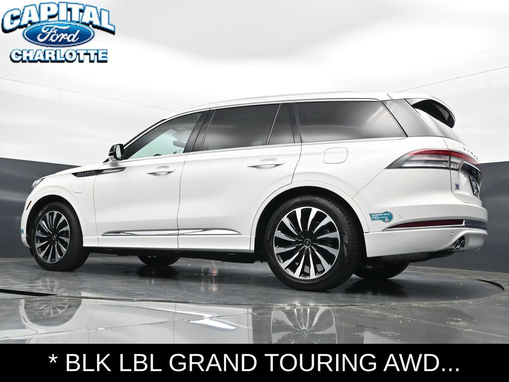 Used 2023 Lincoln Aviator Black Label Grand Touring AWD/4WD image 28