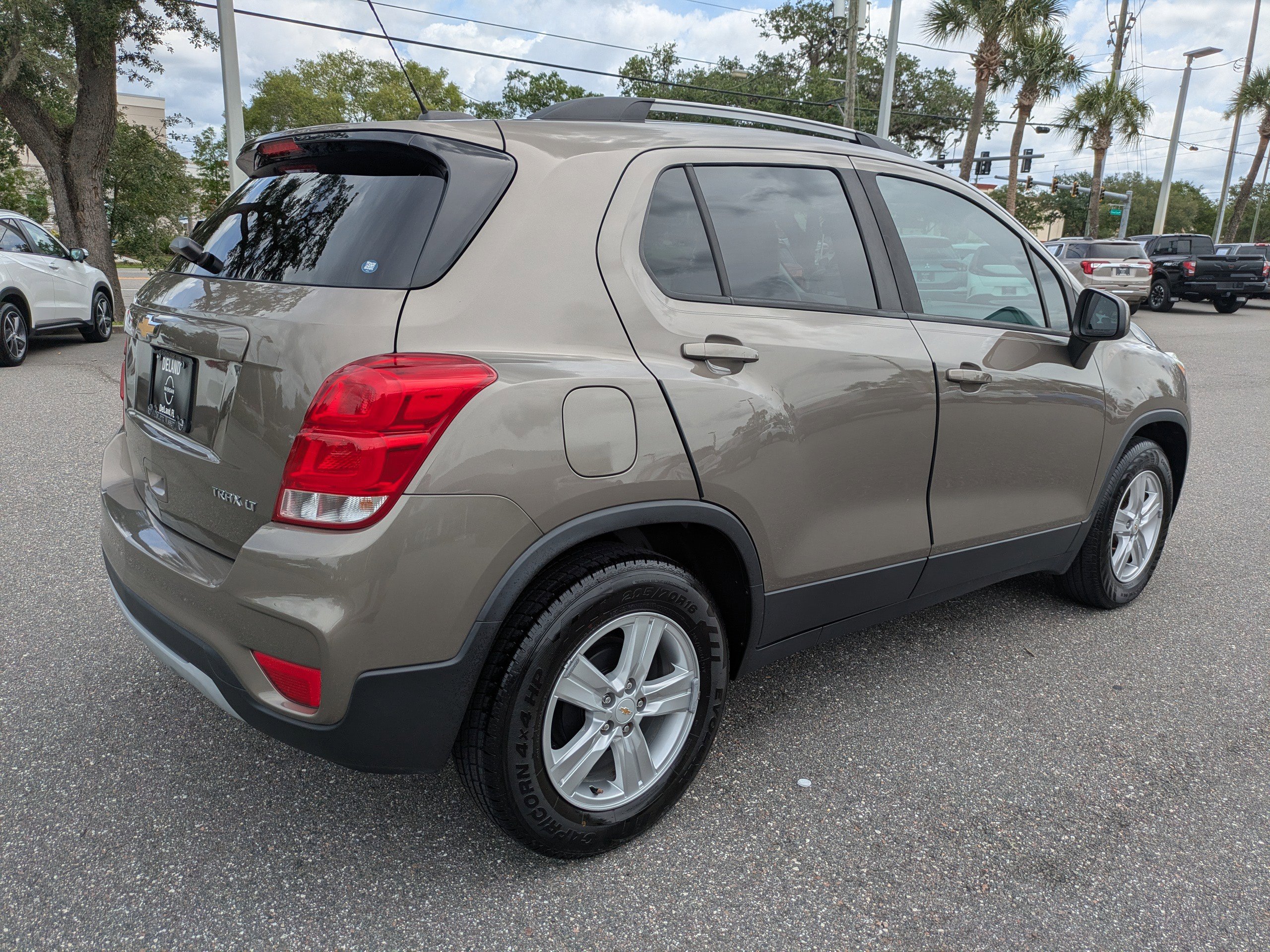 Used 2021 Chevrolet Trax LT FWD image 4