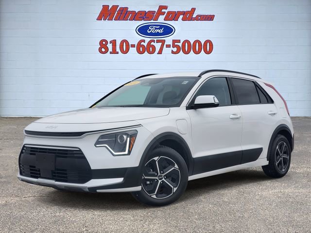 Used 2024 Kia Niro EX image 1