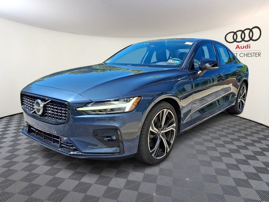 Used 2024 Volvo S60 B5 Plus AWD/4WD image 3