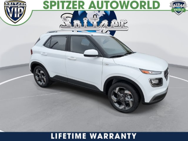 New 2026 Hyundai Venue SEL FWD image 17
