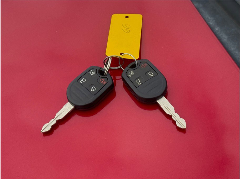 Used 2013 Ford Mustang GT RWD image 48