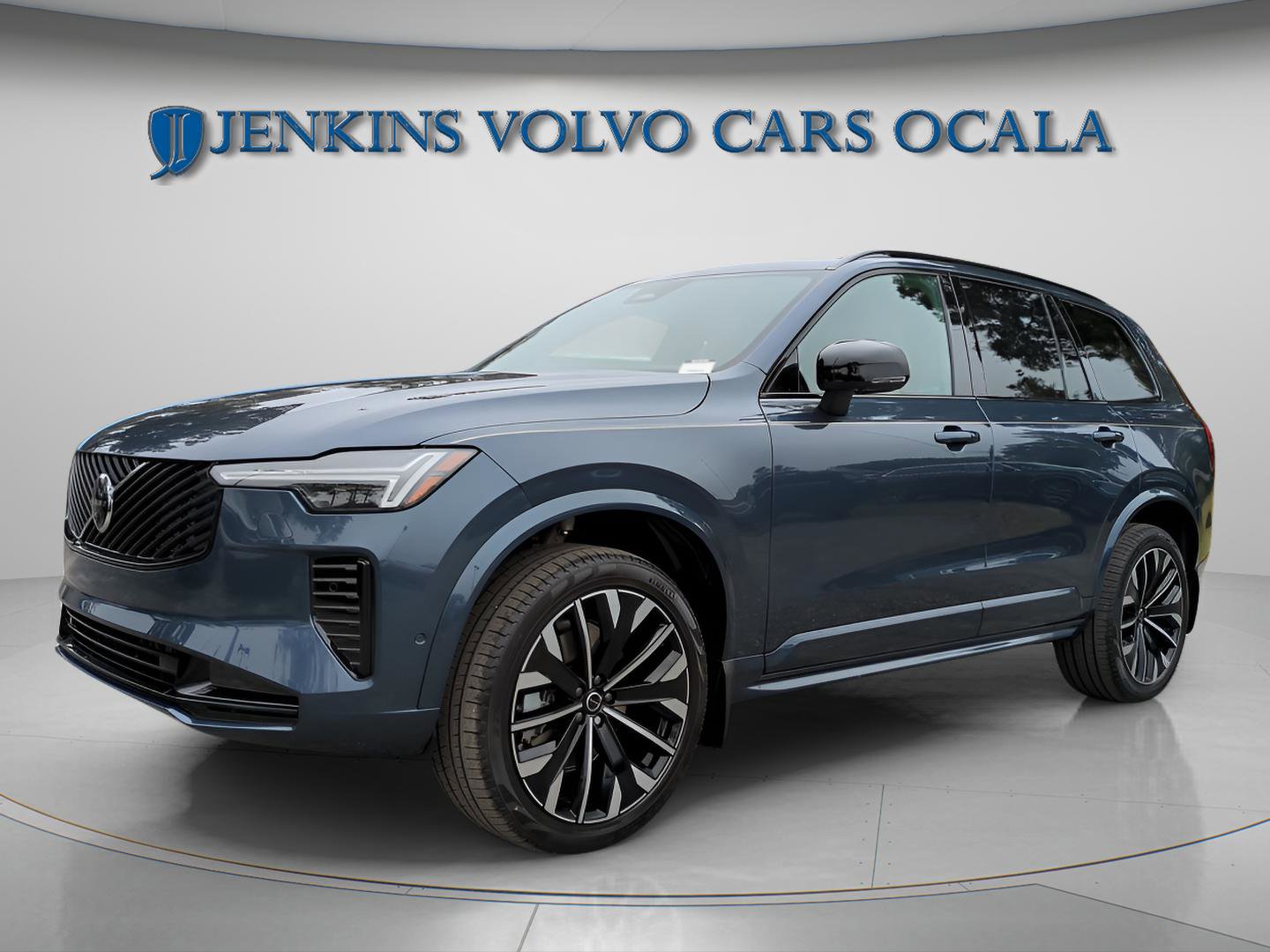 New 2026 Volvo XC90 B6 Ultra w/ Lounge Package image 4