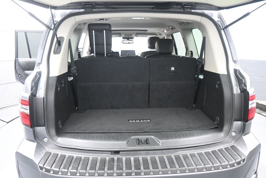 Used 2021 Nissan Armada SL RWD image 3