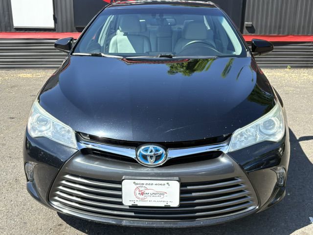 Used 2015 Toyota Camry XLE w/ Moonroof Package FWD image 5