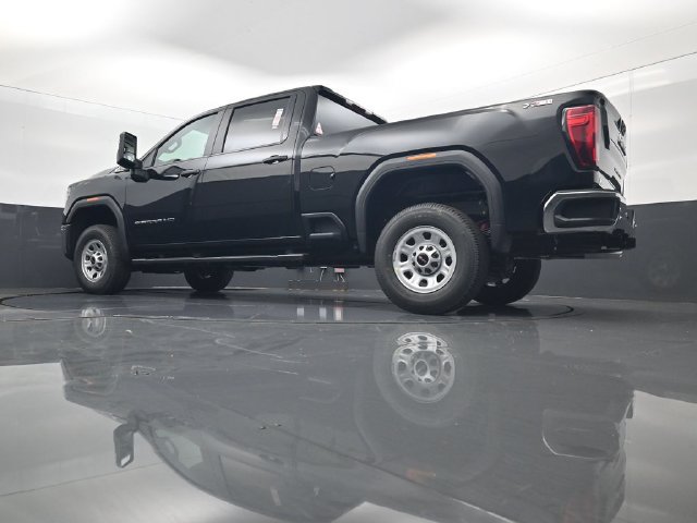 New 2026 GMC Sierra 3500 Pro w/ 1SA Pro Safety Plus Package AWD/4WD image 28