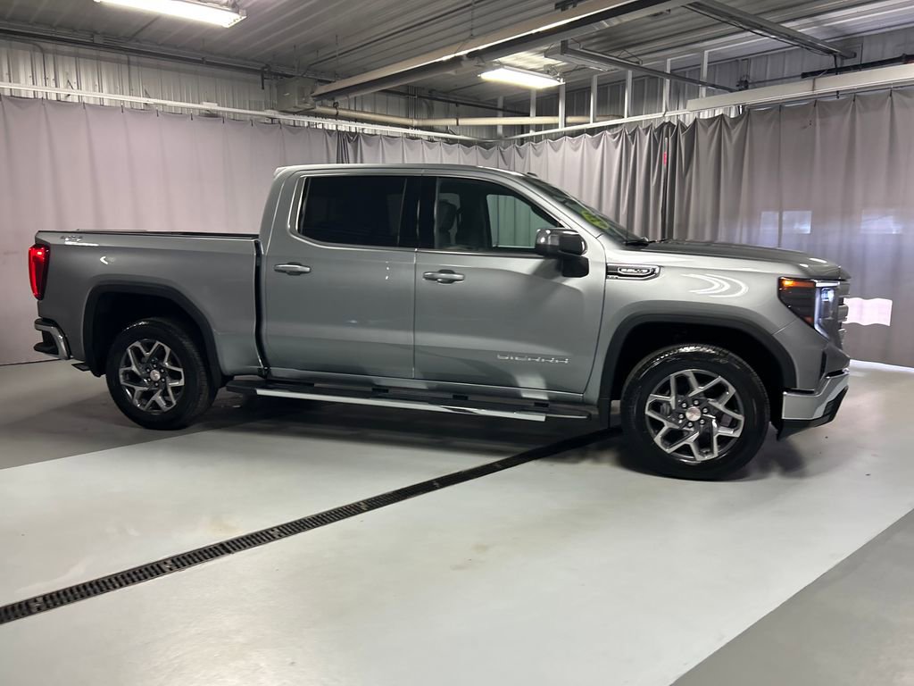 New 2026 GMC Sierra 1500 SLE w/ Preferred Package AWD/4WD image 8