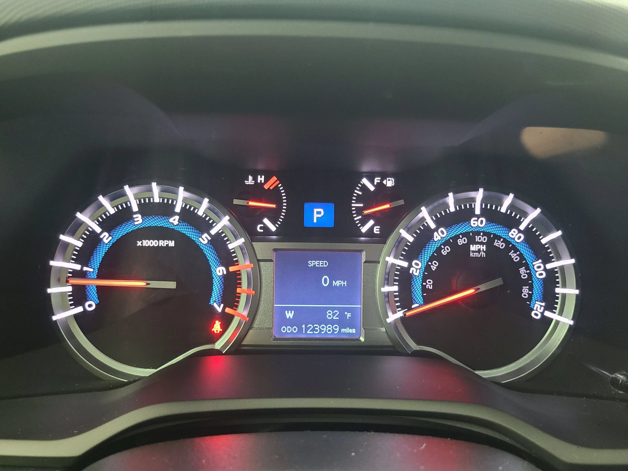 Used 2016 Toyota 4Runner Limited AWD/4WD image 29
