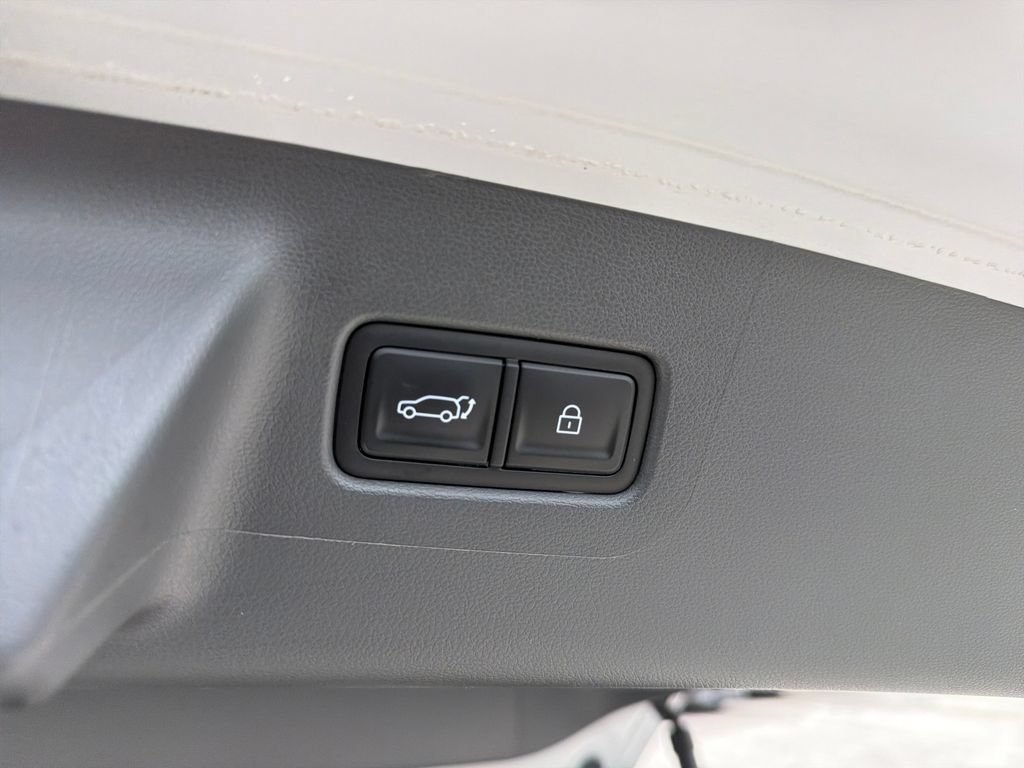 Used 2024 Hyundai Santa Fe Limited FWD image 36