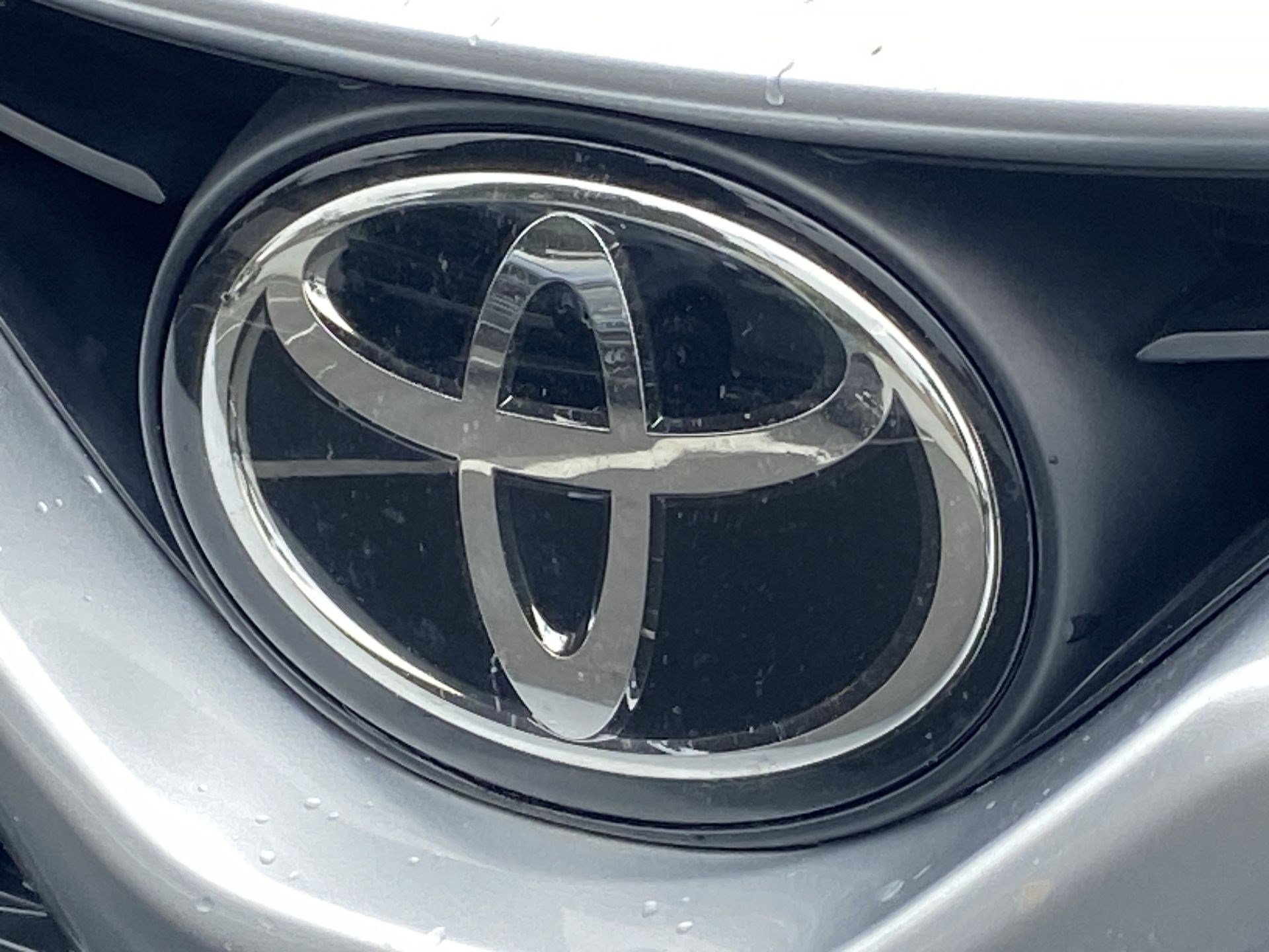 Used 2022 Toyota Camry SE image 31