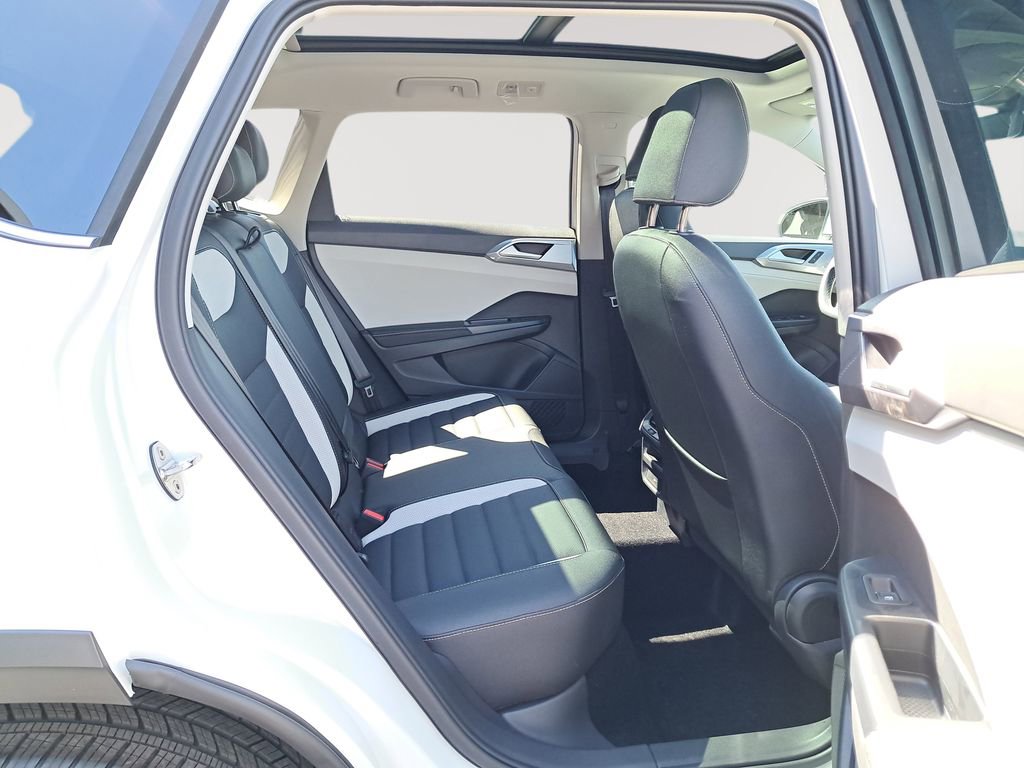 New 2025 Volkswagen Taos SEL image 16