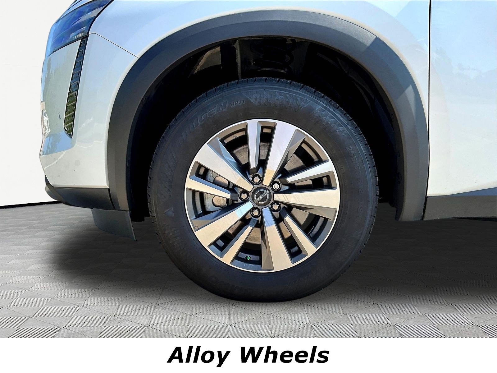 Certified 2026 Nissan Pathfinder SL AWD/4WD image 33