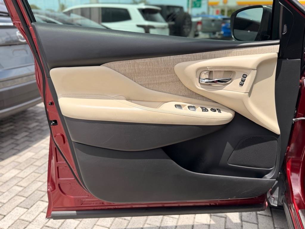 Used 2022 Nissan Murano SL FWD image 11
