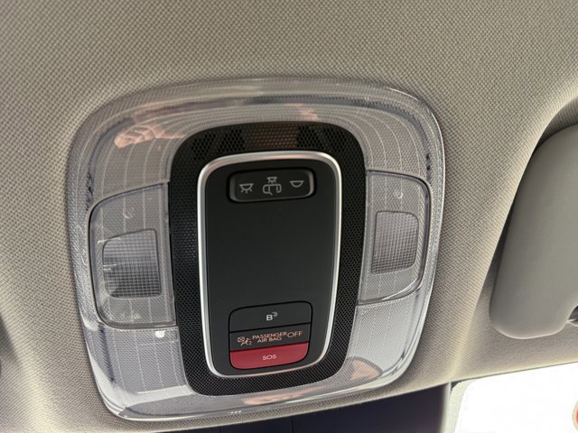 Used 2023 Hyundai Elantra SEL w/ Convenience Package image 22