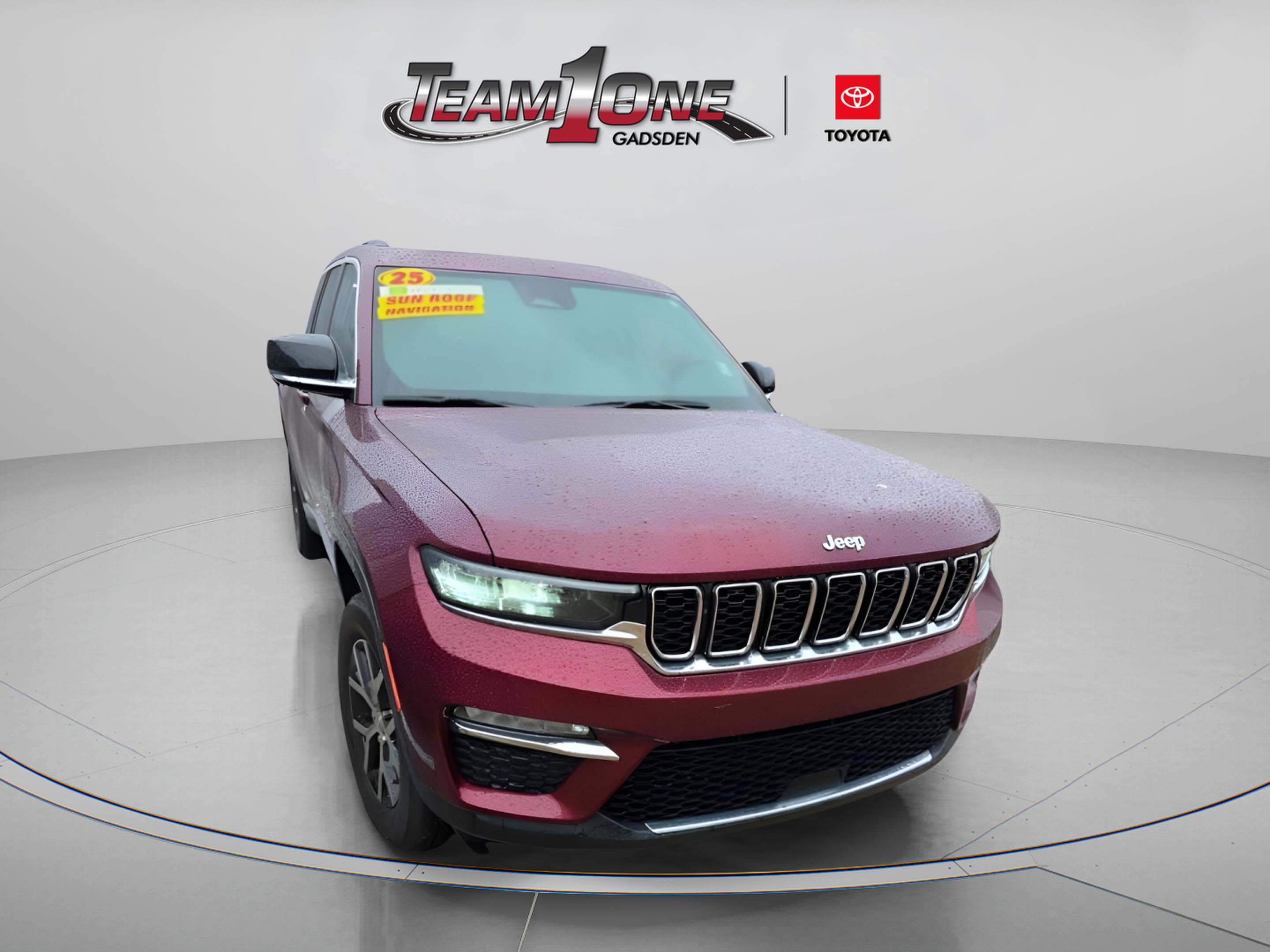 Used 2025 Jeep Grand Cherokee Limited w/ Trailer Tow Package image 5