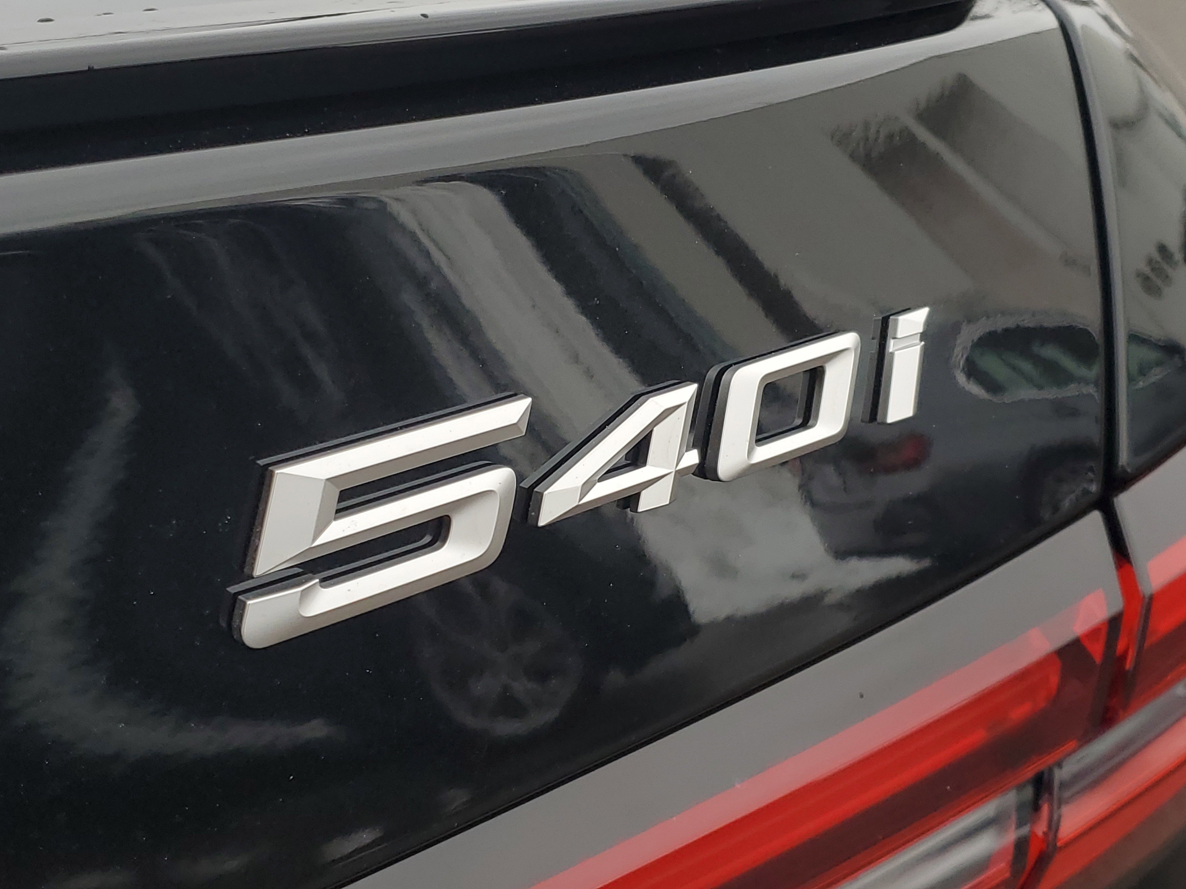 New 2026 BMW 540i xDrive w/ Executive Package image 30