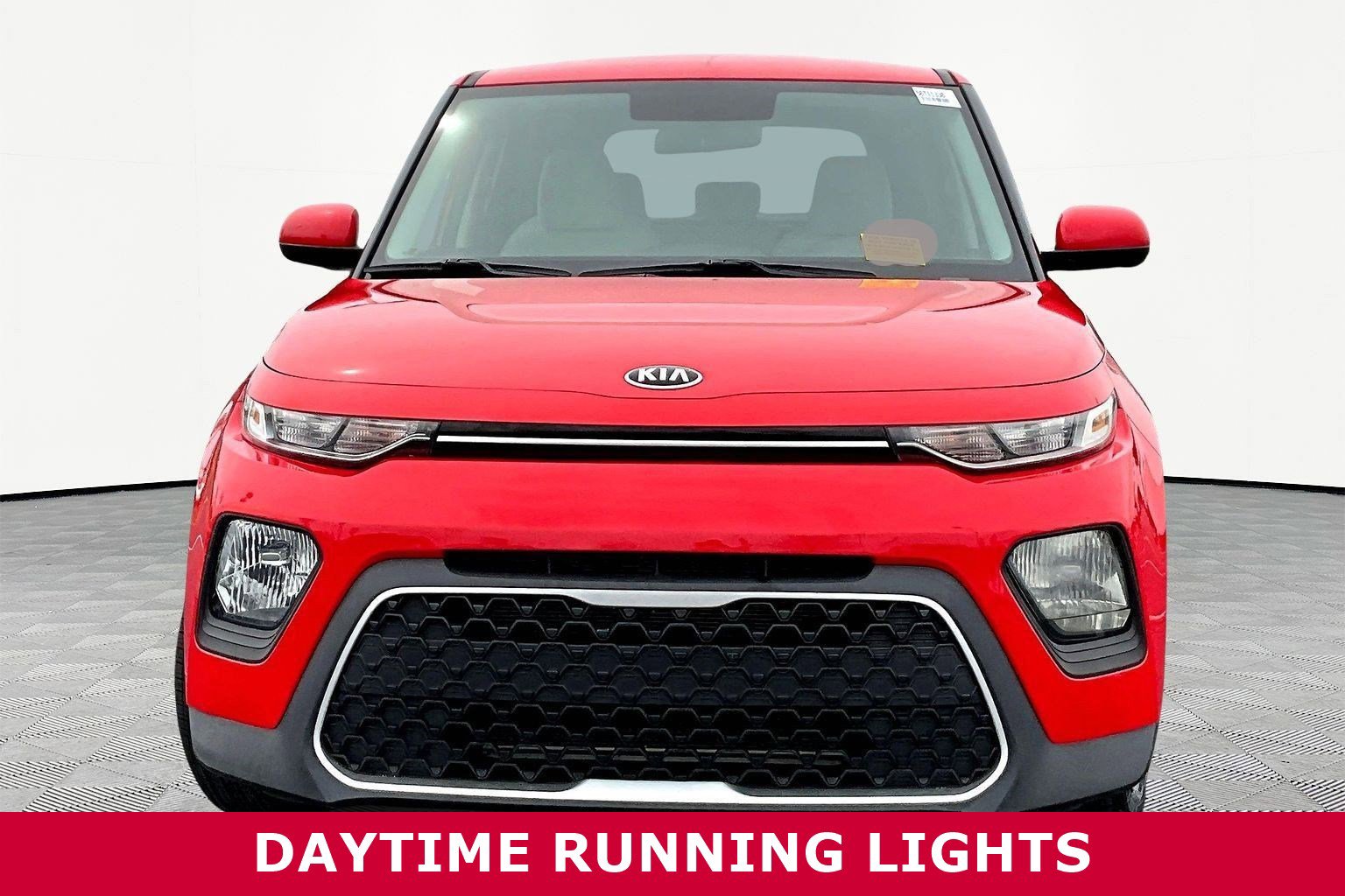 Used 2020 Kia Soul LX image 2